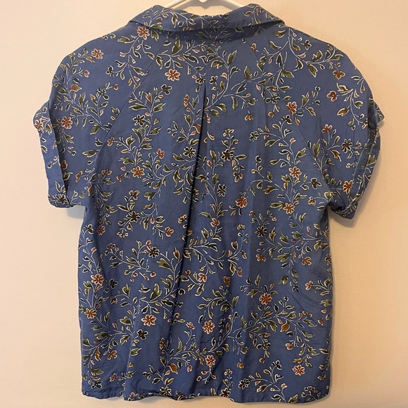 AliceBlue ButtonUp - Picture 3 of 6